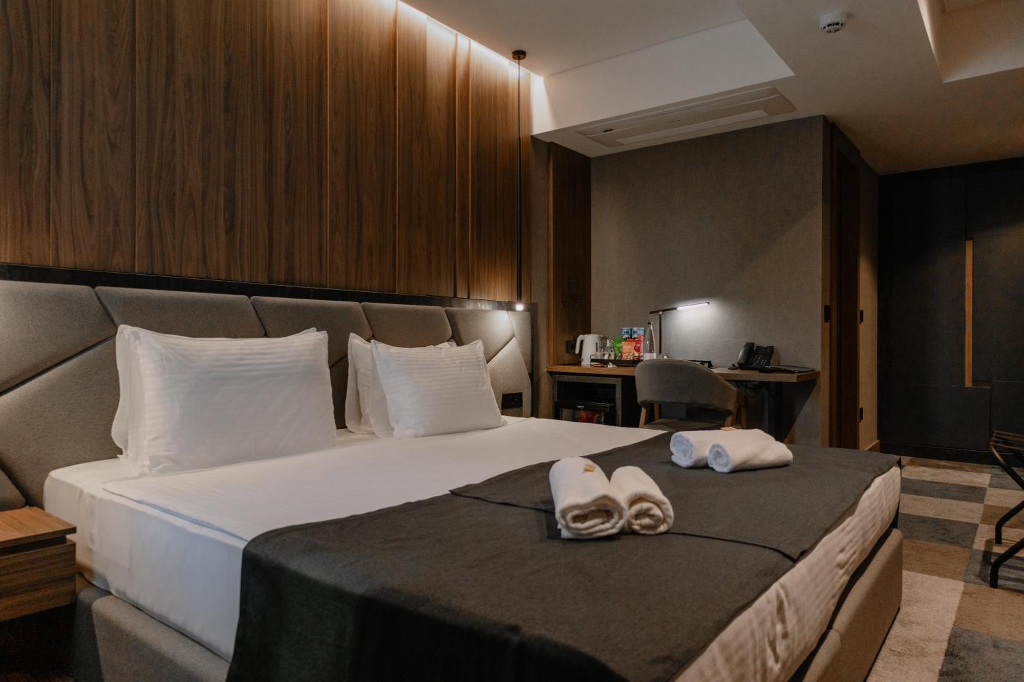 Lumiere Hotel Белград Екстер'єр фото